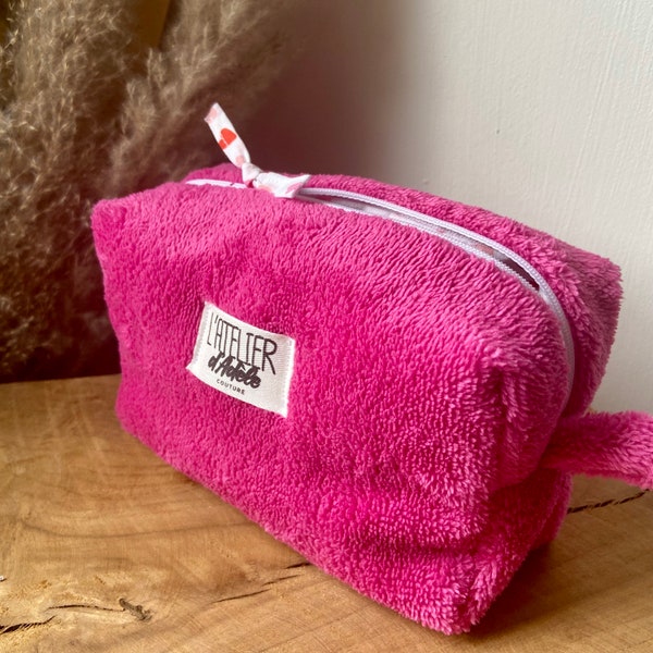 Trousse de toilette en éponge de bambou rose fushia