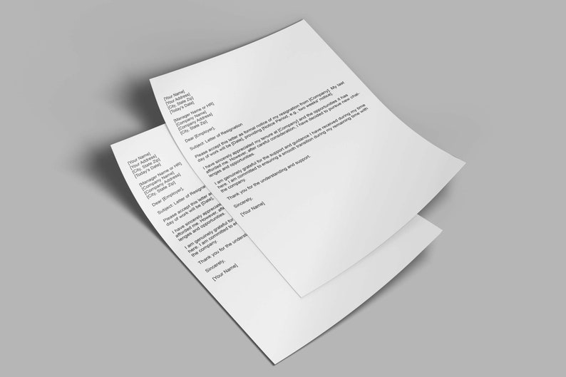 Może przedstawiać: Szablon listu rezygnacyjnego w formalnym formacie listu. List zawiera temat, zwrot grzecznościowy i zakończenie. Tekst zawiera zdanie "Proszę przyjąć niniejszy list jako formalne powiadomienie o mojej rezygnacji z [Company]"