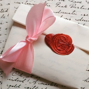 Carta 2 de Orgullo y Prejuicio. Segunda de cinco cartas de fanfiction basadas en la novela de Jane Austen. Carta del Sr. Darcy. Carta de un personaje de Comfort. Regalo de la Regencia.