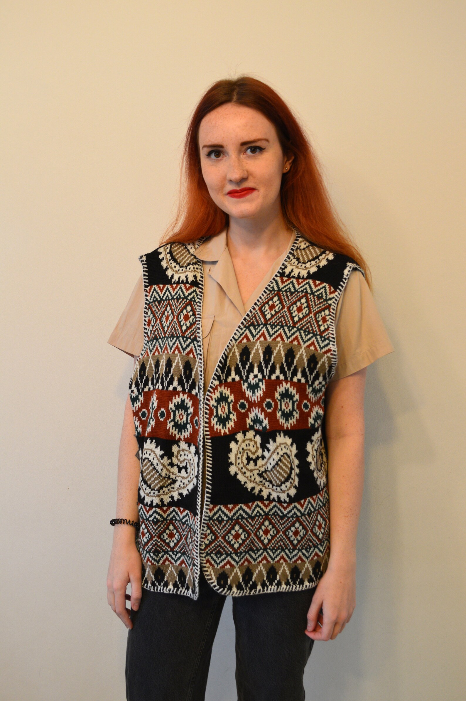 70s sweater vest outfit
