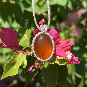 Confidence | Small Carnelian Macrame Necklace, Minimalist Crystal Necklace, Gemstone Necklace, boho style, hypoallergenic, Gift for her
