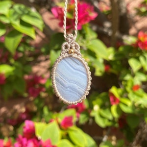 Stress-relief | Small Lace Agate Macrame Necklace, Crystal Jewelry, Blue Lace Agate pendant, Gemstone Necklace