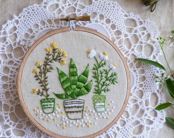 Embroidery Kit "Houseplants", summer craft teen tween fun therapeutic beginner floral hand embroidery preprinted pattern stitch guide