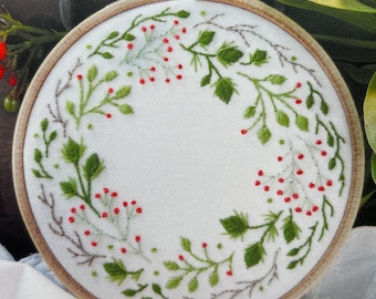 Embroidery Kit, "Christmas Crown", 4", holiday craft evergreen red berries beginner hand embroidery preprinted pattern stitch guide