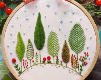 Embroidery Kit, "Christmas Forest", 4", holiday craft teen tween fun therapeutic beginner hand embroidery preprinted pattern stitch guide