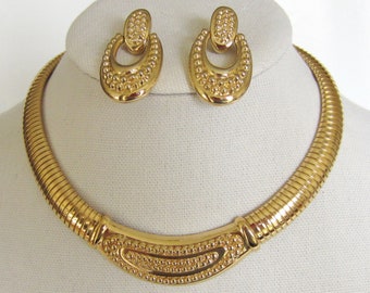 Omega Chain Collar Necklace and Earrings Set, Demi Parure in Gold Tone with Dot Design