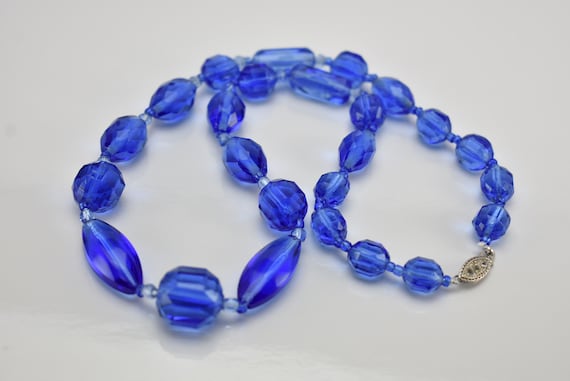 Art Deco Original Faceted Blue Glass Beads Neckla… - image 4