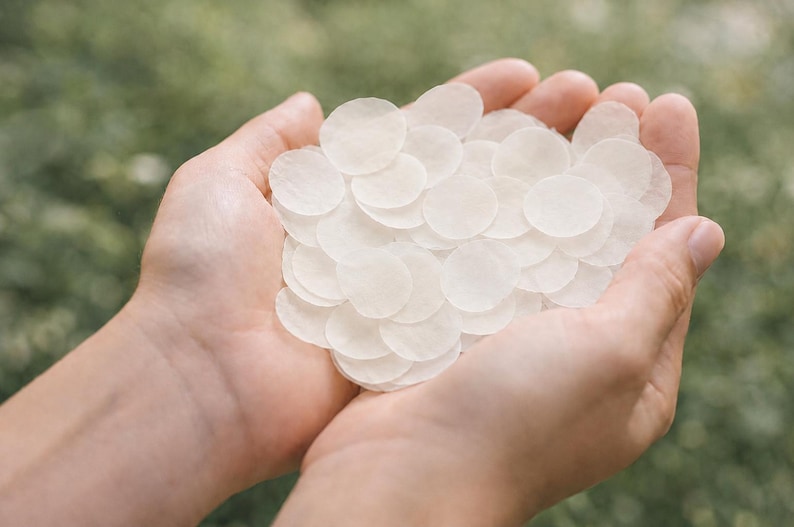 wedding confetti for wedding decor and its biodegradable