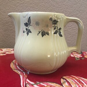 Hall’s Vintage 1940’s-1950’s Ceramic Pitcher