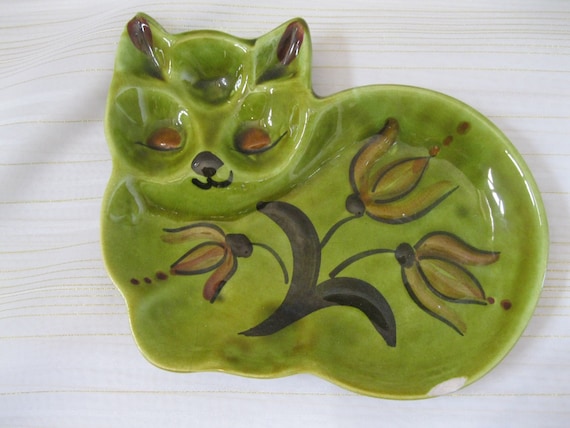 Hand Decorated Cat Trinket Dish by Los Angeles Potteries