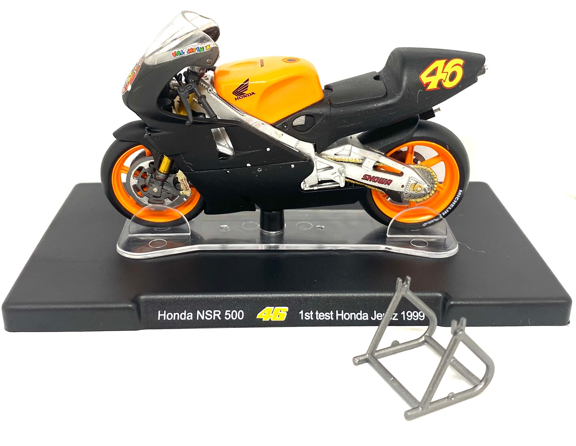 Moto GP miniature Valentino Rossi 46 Honda NSR 500 Test Jerez 1999 1/18