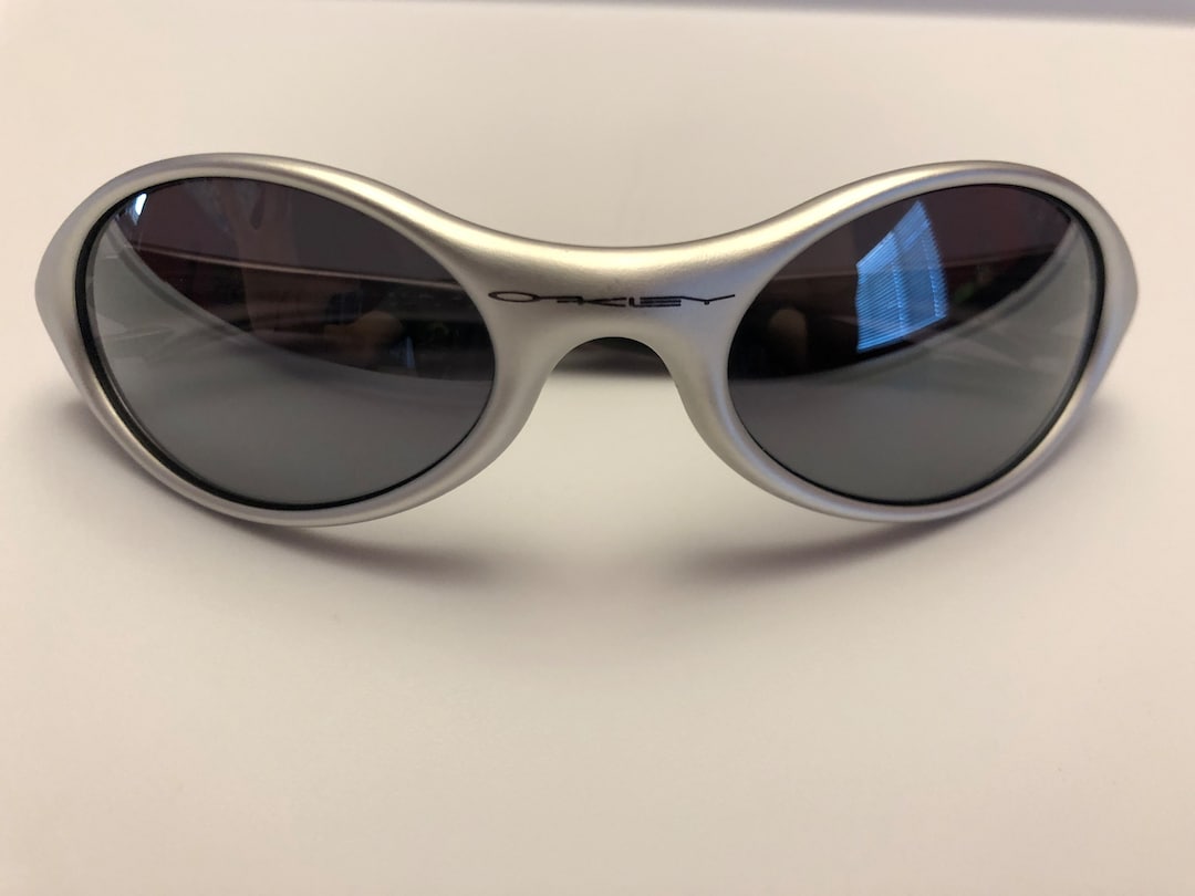 Vintage Eye Wear Oakley Eye Jacket Sunglasses Gen 1 Oakleys Silver