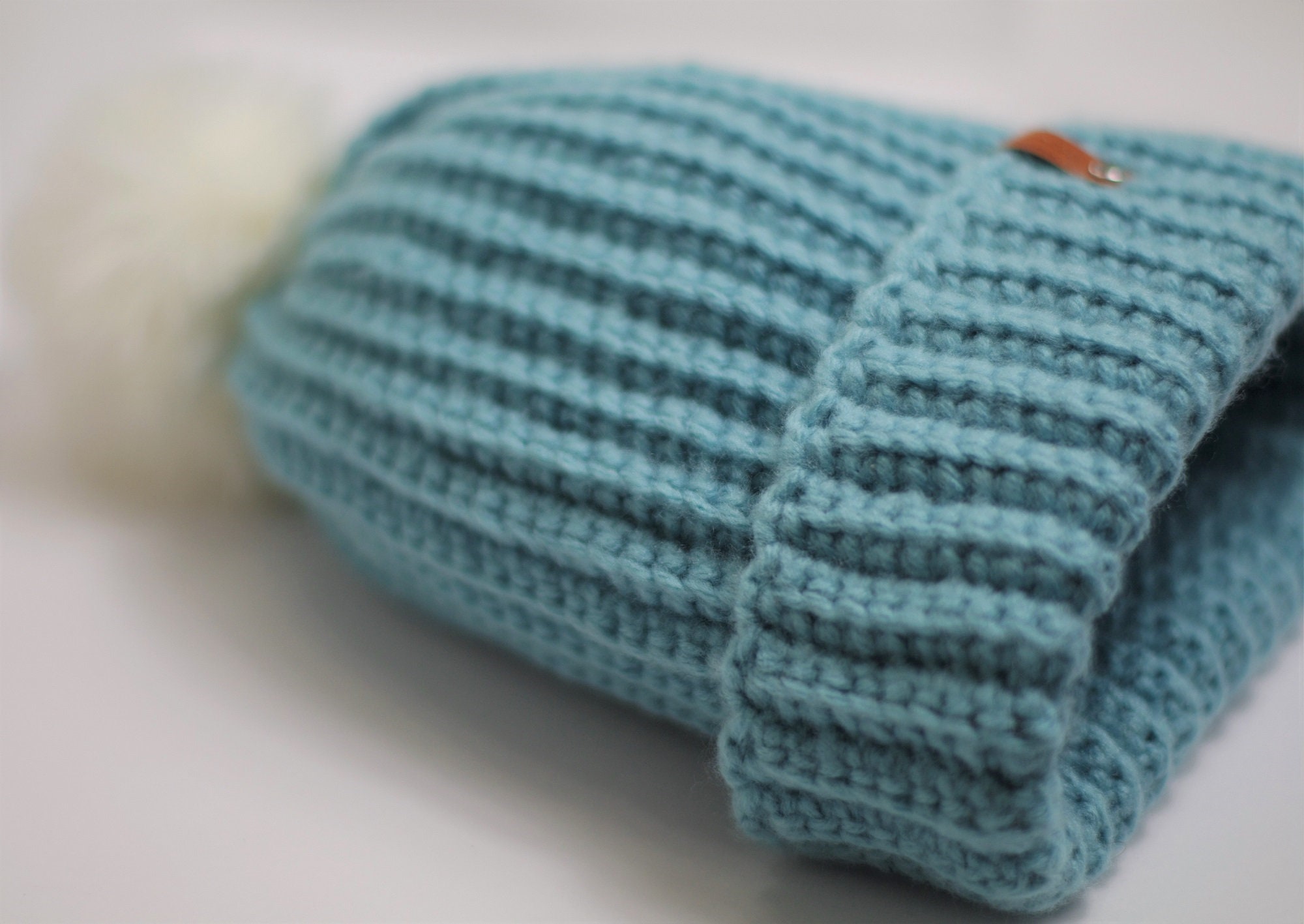 Easy Crochet Hat Pattern: Beginner Ribbed Winter Toque (PDF Pattern) - Etsy