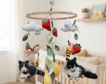 Custom Cat Baby Mobile, Felt Cat Nursery Mobile, Personalized Pet Mobile, Baby Shower Gift, Handmade Crib Mobile, Neutral Nursery Decor