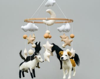 Custom pets mobile Baby mobile horse Dog nursery mobile Baby shower gift