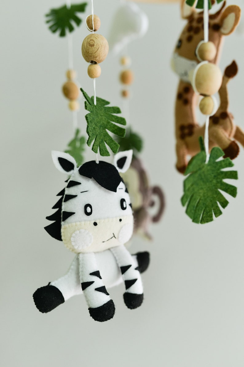 Baby mobile safari Giraffe crib mobile Jungle nursery mobile Zebra Lion Elephant baby mobile image 3