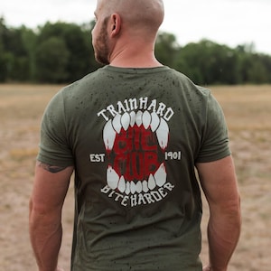Bite Club | Hundtränings-T-shirt | Träna hårt, bita hårdare