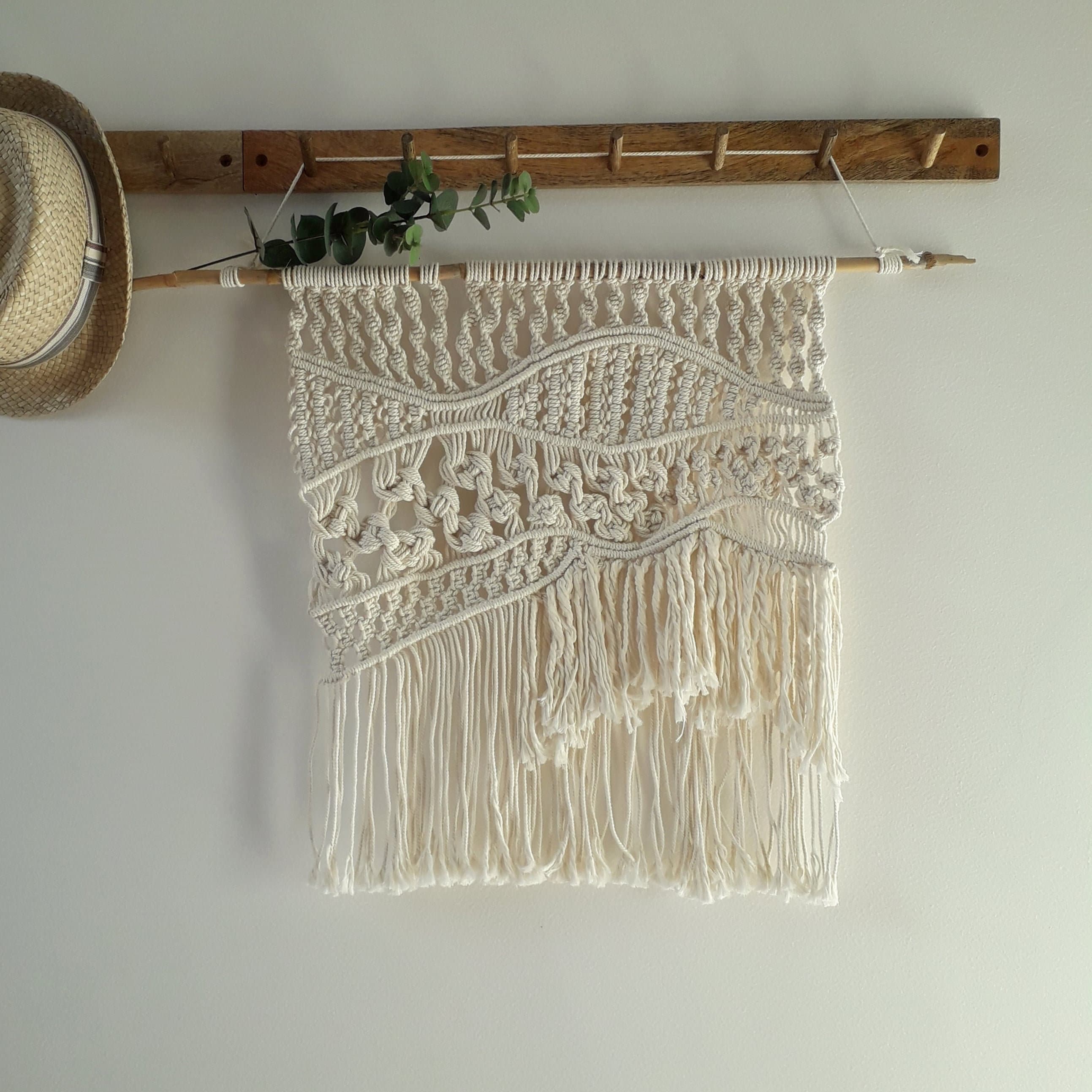 Suspension en Macramé Moderne Écru