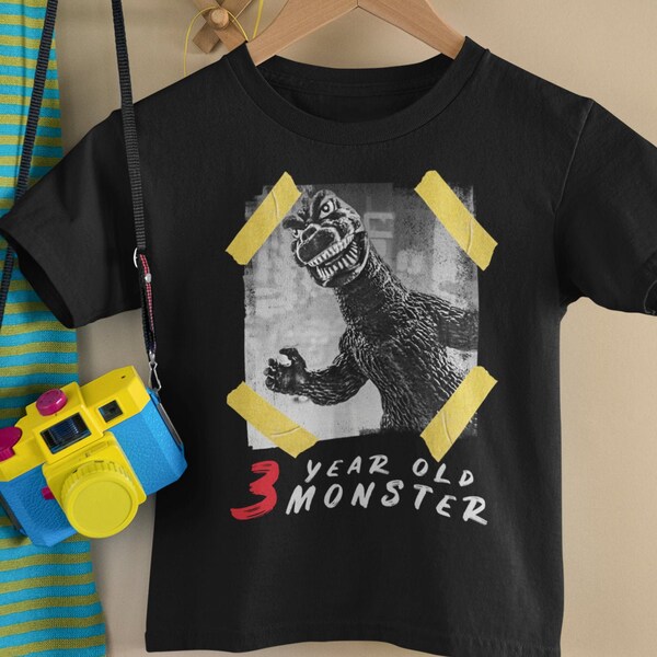 Godzilla Geburtstag T-Shirt "Three Year old Monster" I Godzilla 3 Jahre Kinder Shirt I 3 Jahre alt