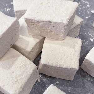 Gourmet Vanilla Bean Marshmallows, Handcrafted, Natural, One Dozen BIG Marshmallows