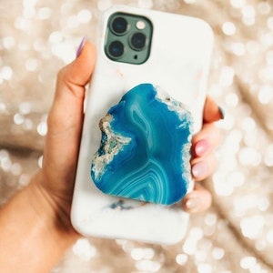 Blue Agate Raw Edge Rock Socket