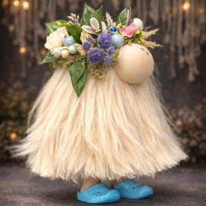 Hippy-Esque 6 Inch Tall Gnome with CROCS!