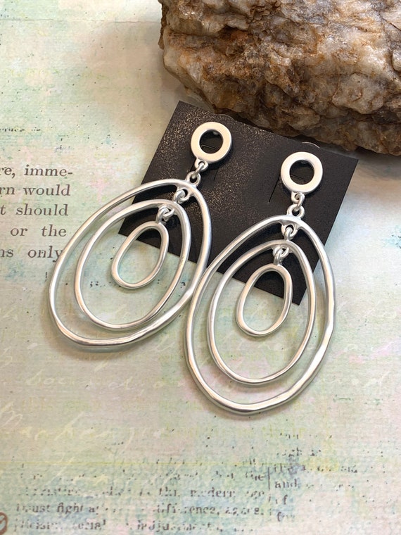 Acquista Orecchini pendenti a foglia Orecchini pendenti da donna in stile Boho color argento antico in Italia a partire da 1.87