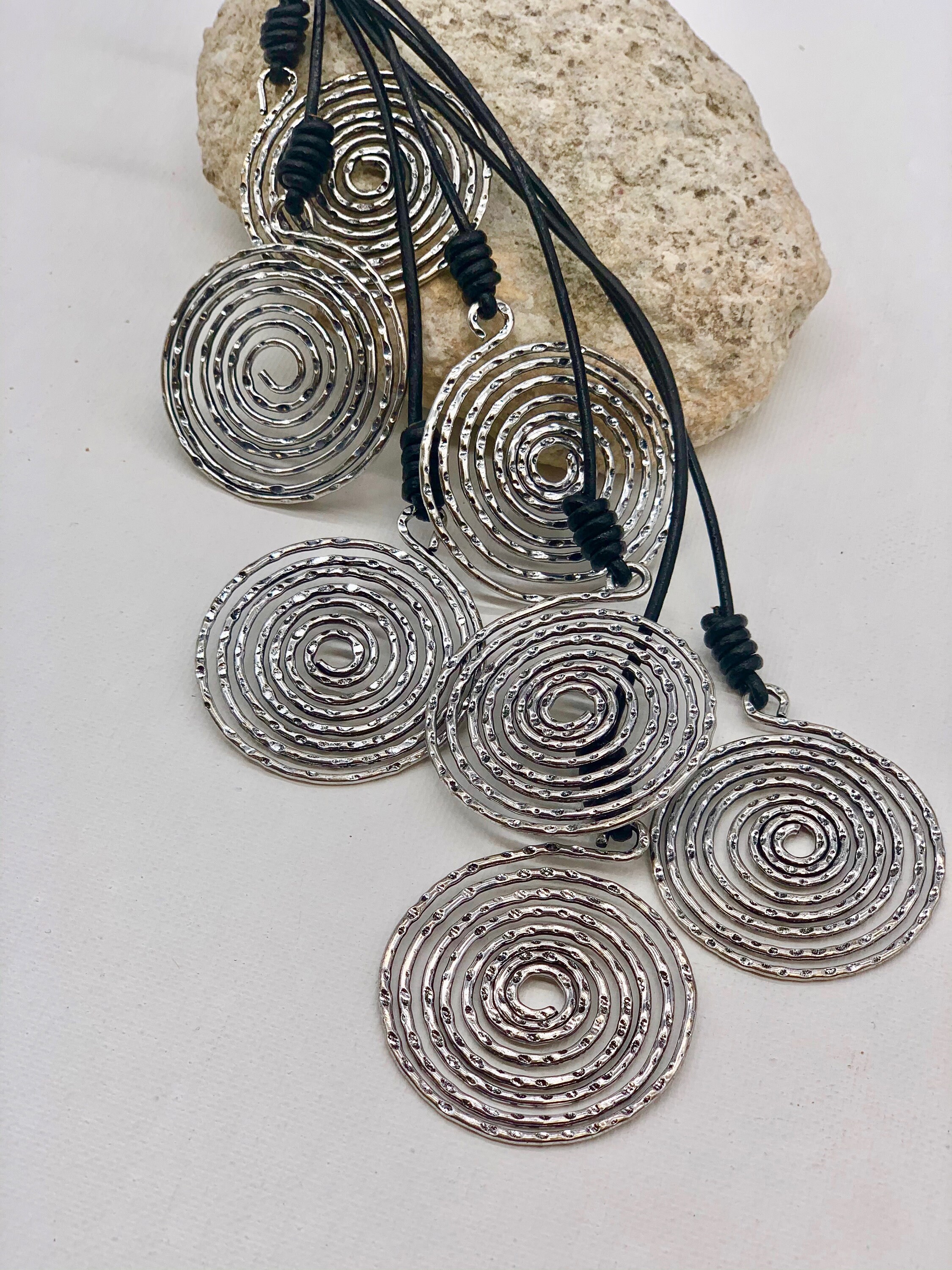 Collier Lariat En Cuir Pour Femme Avec Pierres Précieuses De Quartz