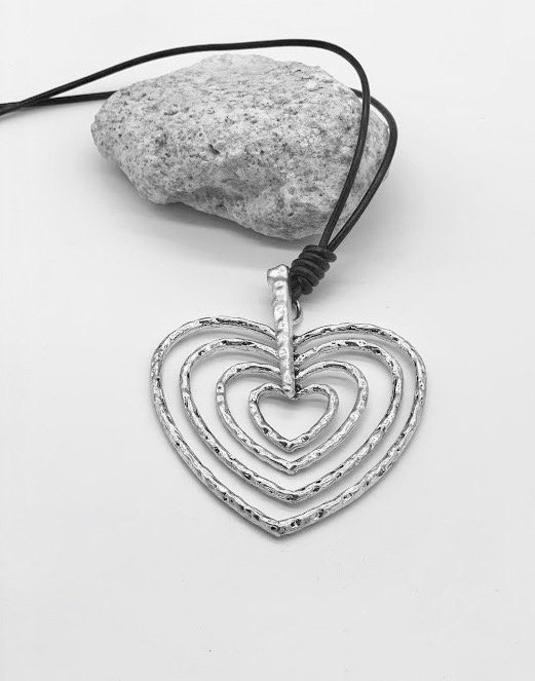 Centered Necklace, Large Pendant Necklace,big Pendant Necklace