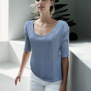 Excellent Loose Fit Top - Round Neck - 3/4 Sleeves - Premium Italian Fabrics - Size L