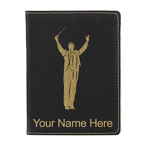 Portapasaporte LaserGram de piel sintética, con grabado personalizado incluido.