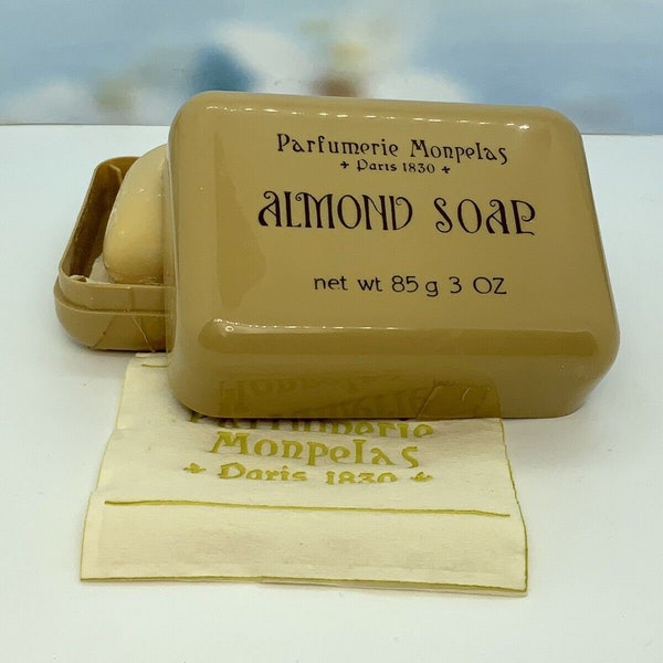 Parfumerie Monpelas Crabtree & Evelyn French Almond Soap 3oz Travel Case Vintage