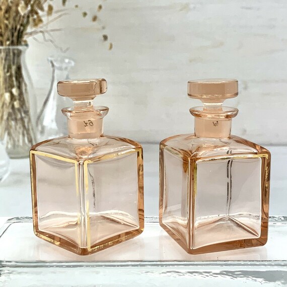 Decorative glass perfume bottles uk hot sale