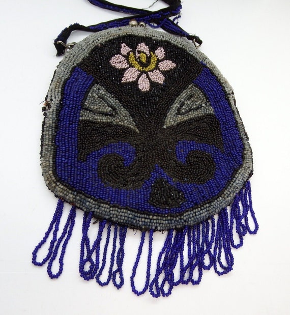 Antique Micro Bead Purse With Spirit Bead-Amazing… - image 7