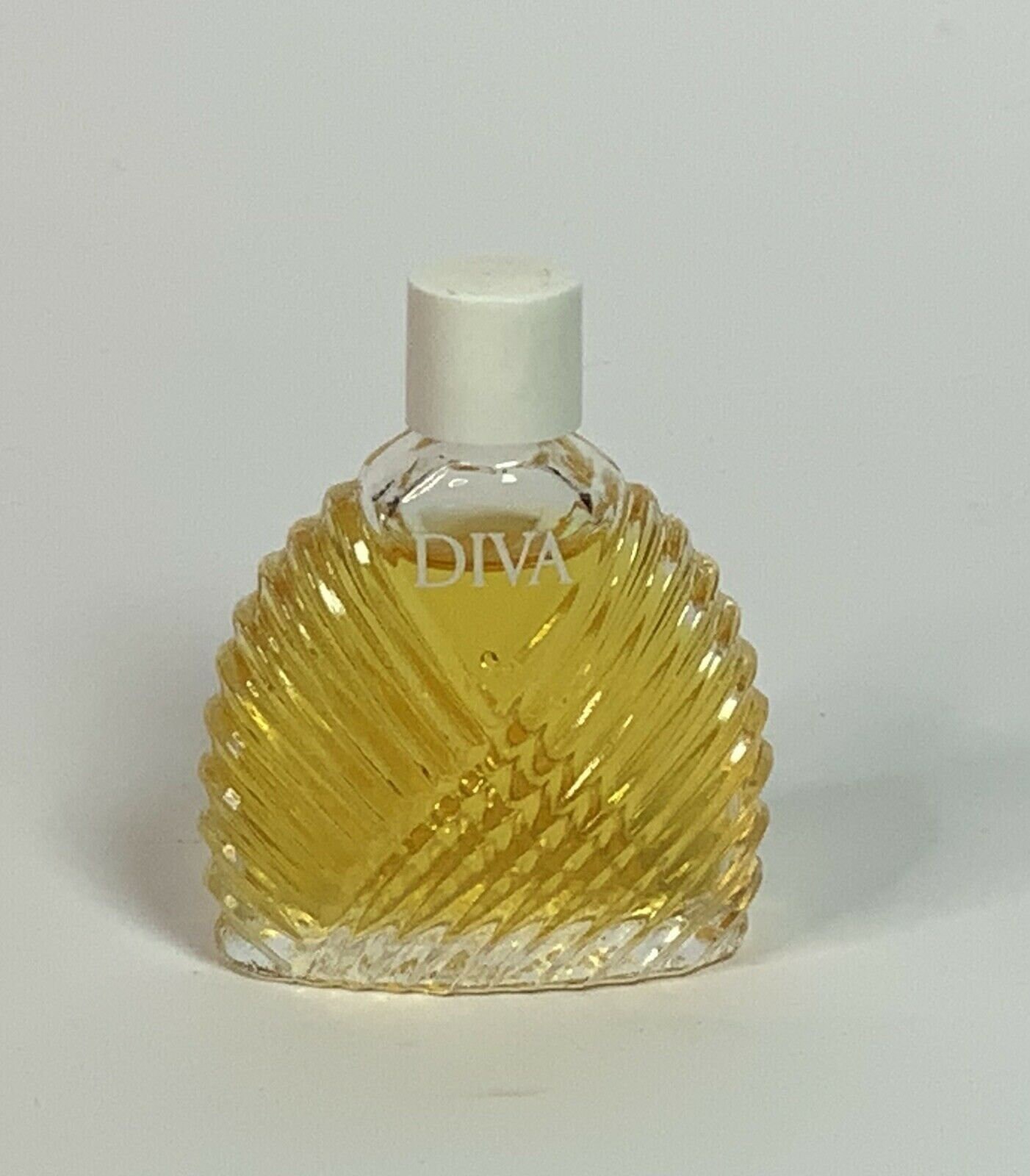 Vintage 1980s diva eau de parfum by ungaro 1/4 oz 7.5ml |