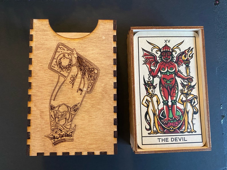 Tarot card box image 1