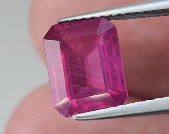 Natural Ruby, 2.48 carat