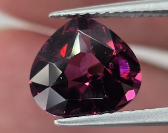 Natural Garnet, 3.54 carat