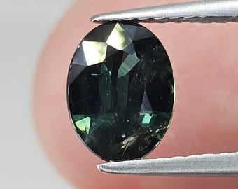 Natural Sapphire, 1.35 carat