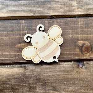 Laser Cut Wood Bee Hanging Ornament Wood Blank