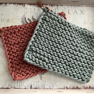 Thick knitted Trivet/Pot Holders, Recycled Cotton, Handmade Trivet, Rectangle, Boho Pot Holder
