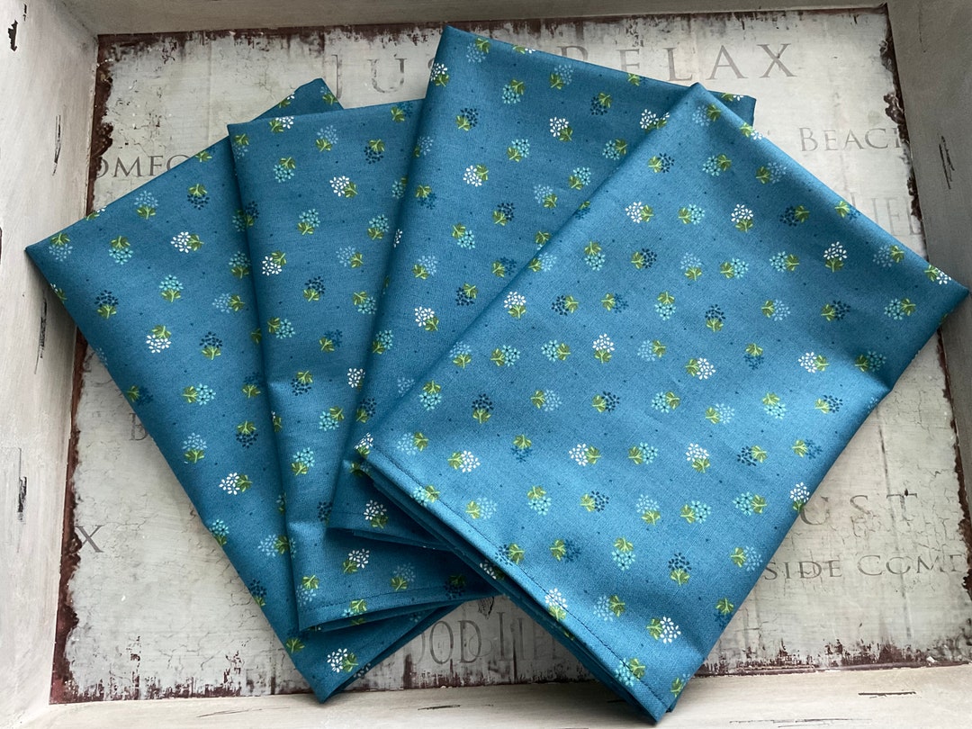 Blue Floral Cloth Napkins, Blue Cloth Napkin Sets, English Cottage