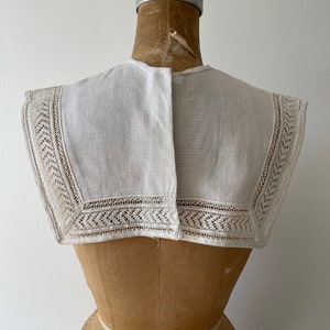 Vintage 1930s handmade linen sailor collar with crochet lace insert middy dress collar, ivory image 8