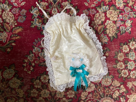 Vintage ‘80s cream lace bridal keepsake bag | vin… - image 7