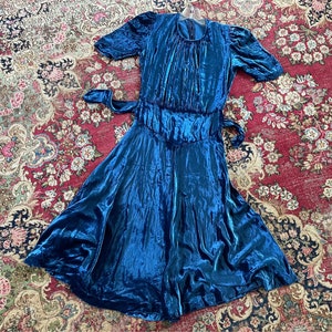 True vintage 1940’s blue velvet dress, hand tailored dress | rayon or silk velvet dress, XXS