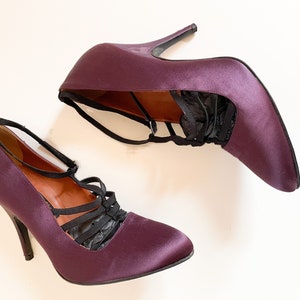 Gorgeous LANVIN plum silk stiletto heels, purple heels French designer shoes, made in Italy, 39 1/2, fits 8.5M image 7