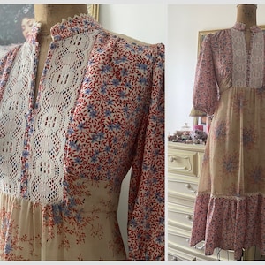 Vintage 1970’s floral print gauze dress, hippie boho cottage core, XS/S