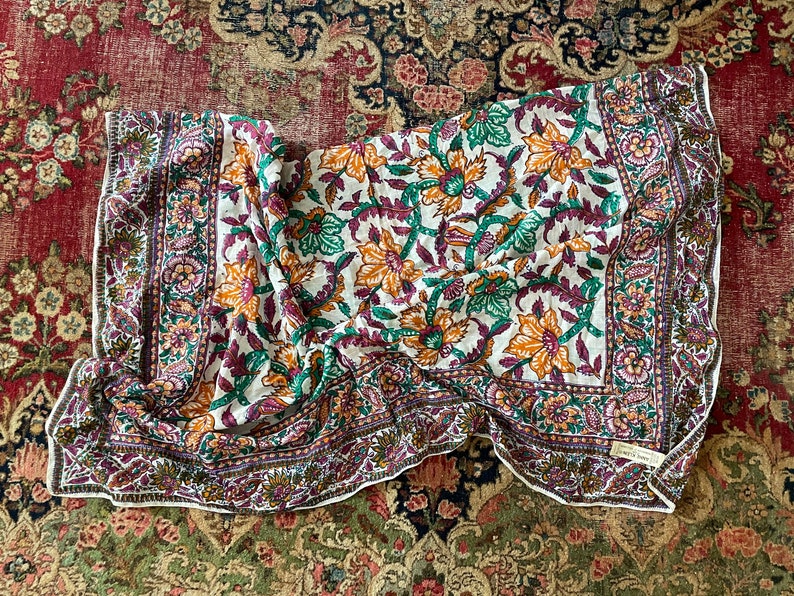 Anne Klein for Robinson & Golluber block print shawl vintage 70s 80s Indian floral cotton gauze wrap, large size image 2