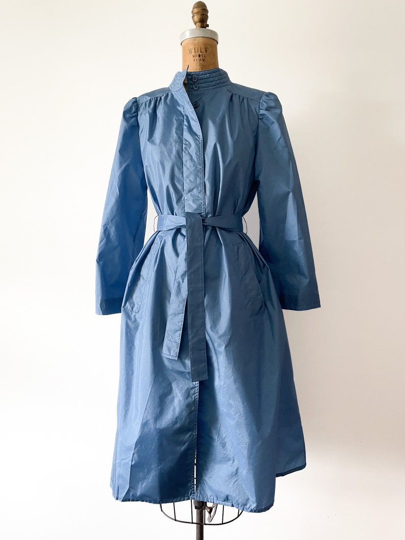 Vintage 80s lightweight rain jacket, cornflower blue Totes belted trench coat, Spring rain jacket, XS/S image 4