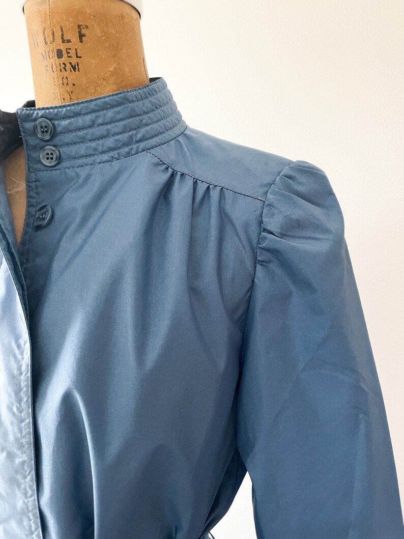 Vintage 80s lightweight rain jacket, cornflower blue Totes belted trench coat, Spring rain jacket, XS/S image 6